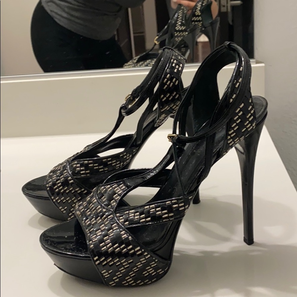Like New Burberry Maryjane Platform Plaid Wrap